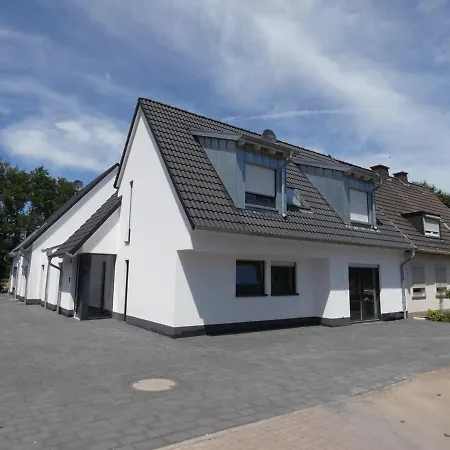 Schicke Neubau-ferienwohnung Am Probstingsee In Borken-hoxfeld! Apartment *